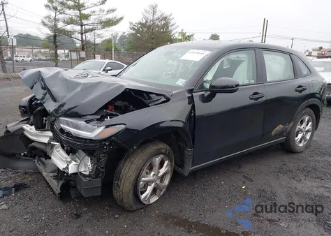 2023 Honda Hr-V Awd Lx z USA, uszkodzony, nr VIN 3CZRZ2H31PM740388